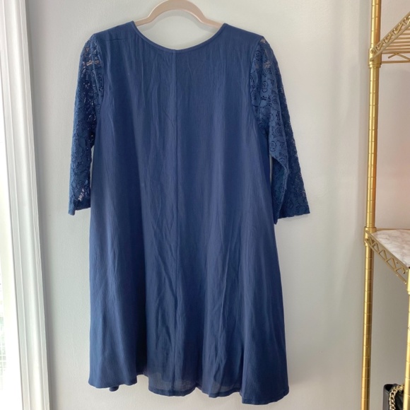 NWT Francesca’s Collection Navy Lace Shift Dress in Size Large - Picture 2 of 13